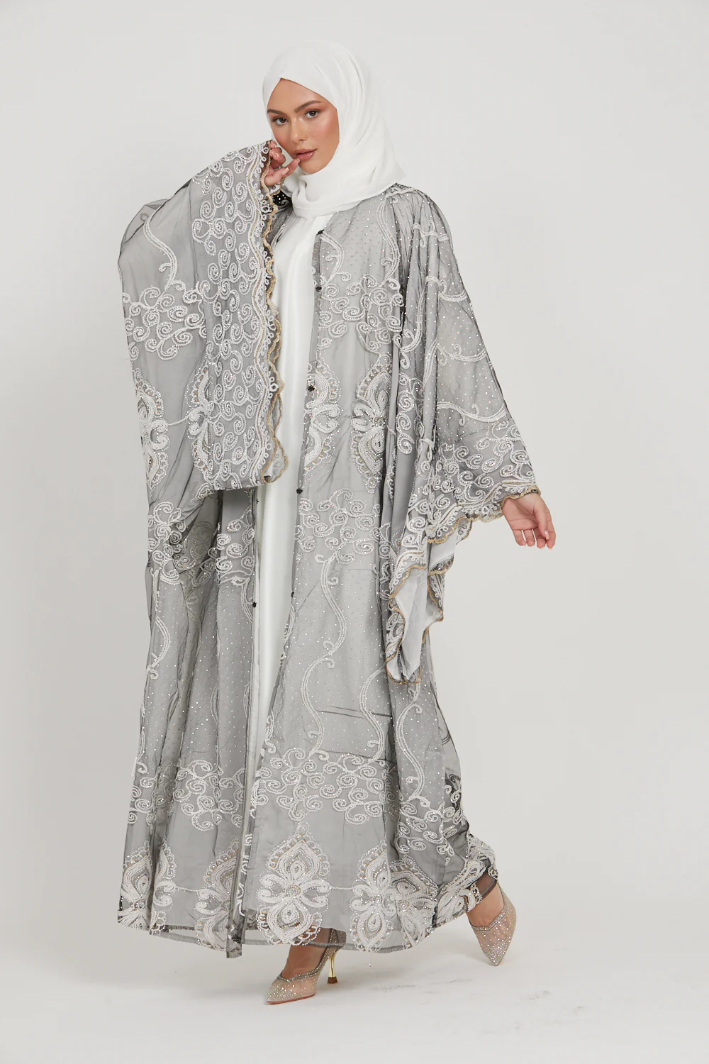 modest essentials abaya